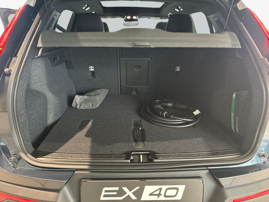 Volvo EX40 – Bild 8