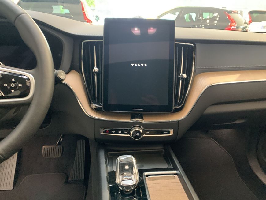 Volvo XC60 – Bild 11
