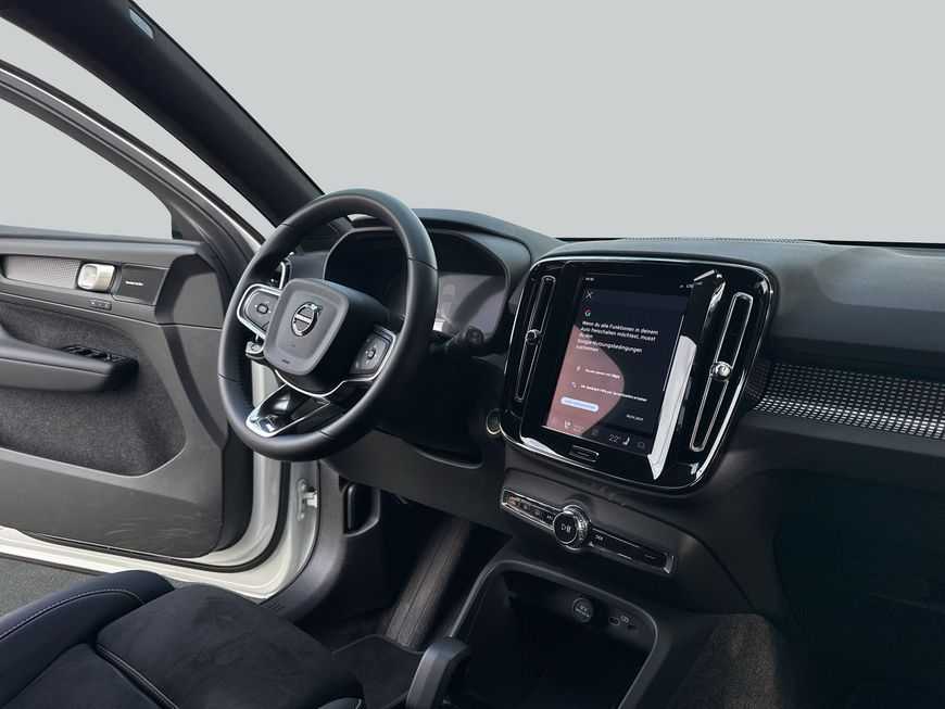 Volvo XC40 – Bild 15