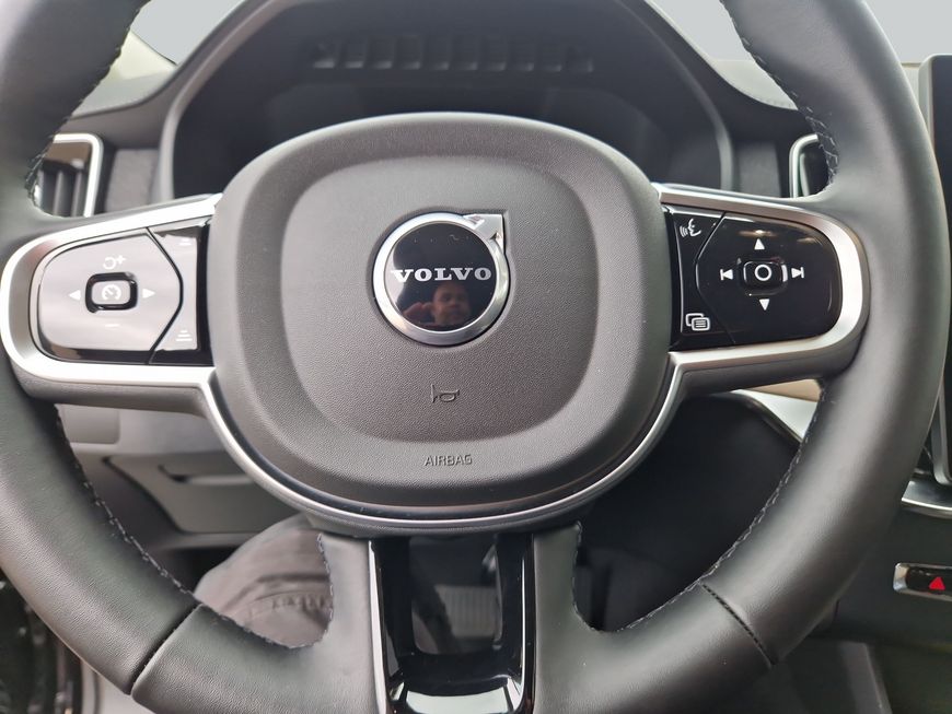 Volvo XC90 – Bild 16