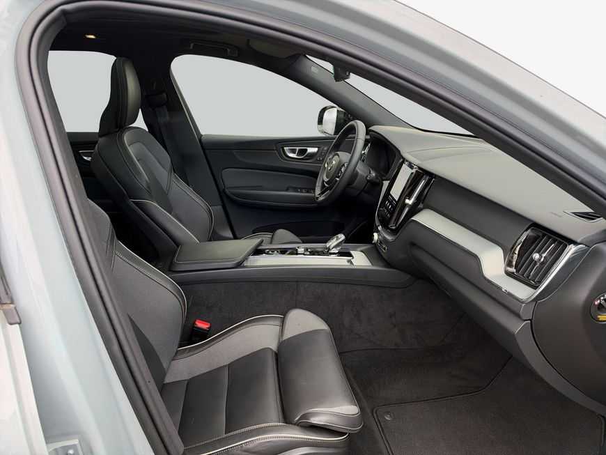 Volvo XC60 – Bild 12