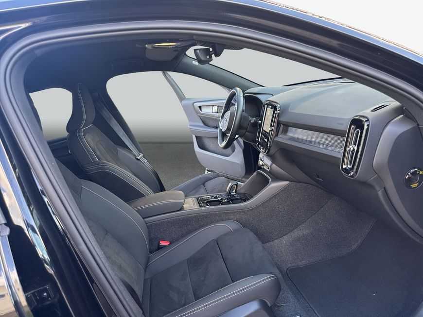 Volvo XC40 – Bild 12