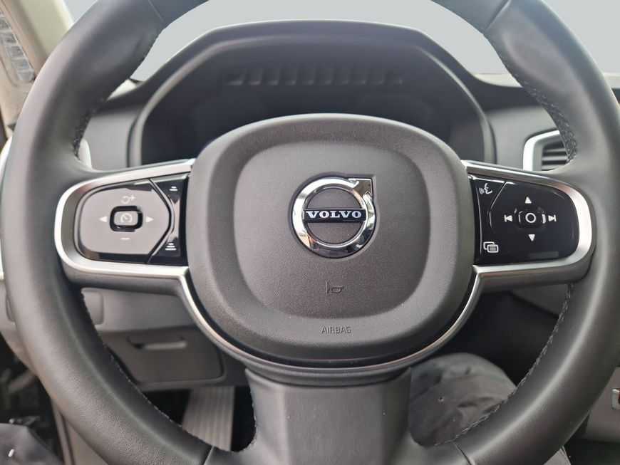 Volvo XC90 – Bild 16