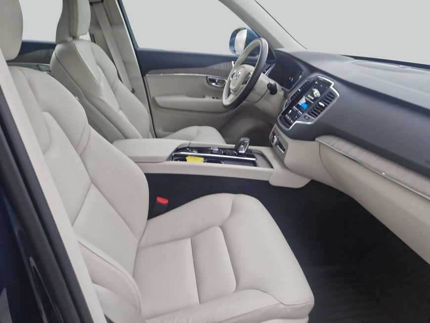 Volvo XC90 – Bild 12