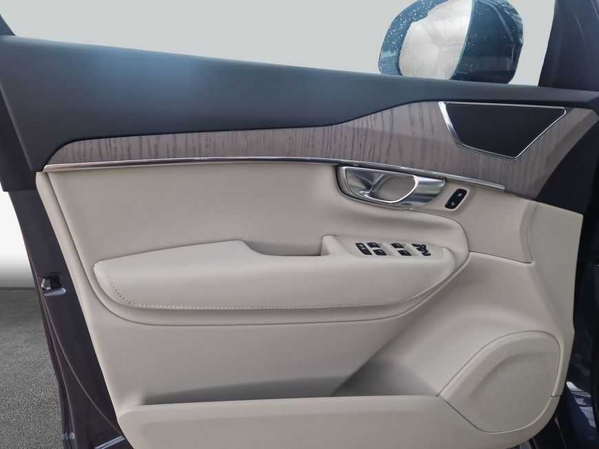 Volvo XC90 – Bild 19
