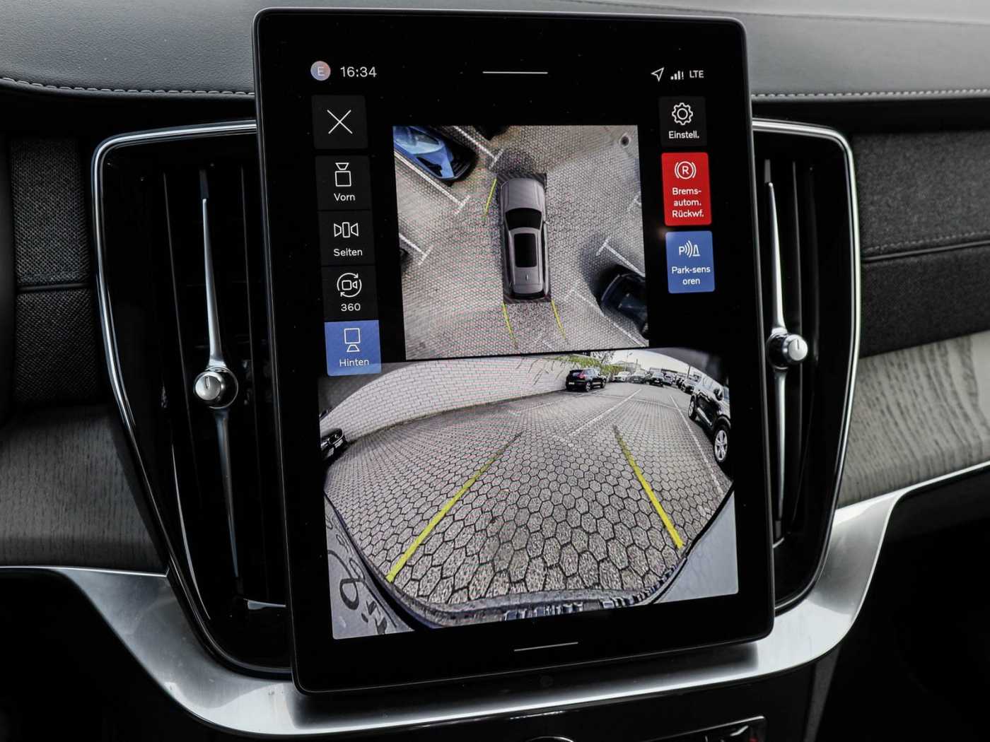 Volvo XC90 – Bild 12