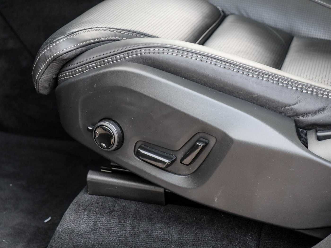 Volvo XC90 – Bild 13