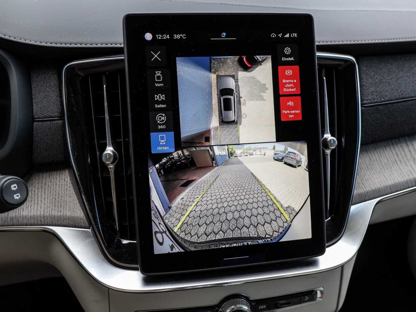 Volvo XC90 – Bild 12