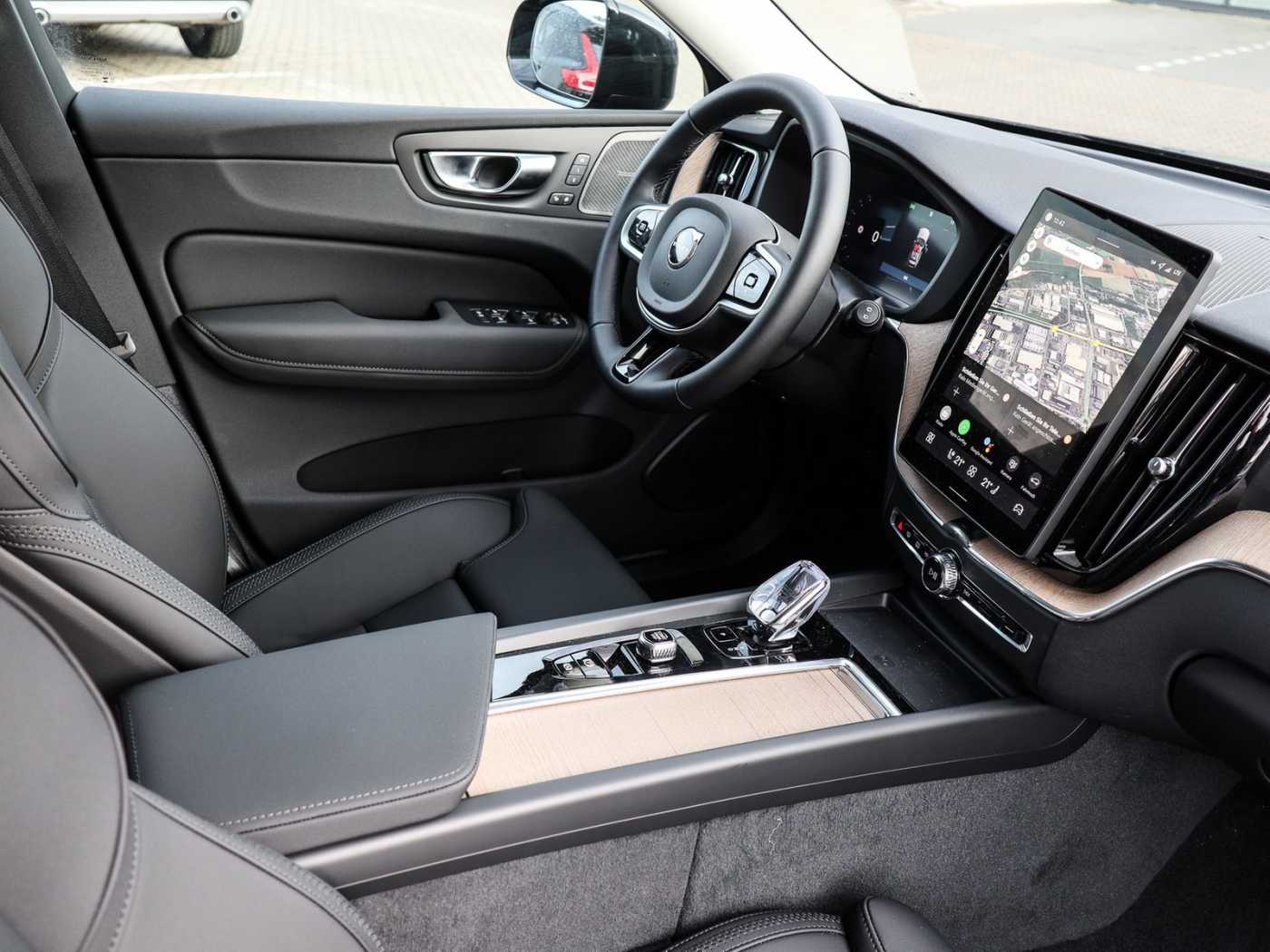 Volvo XC60 – Bild 3