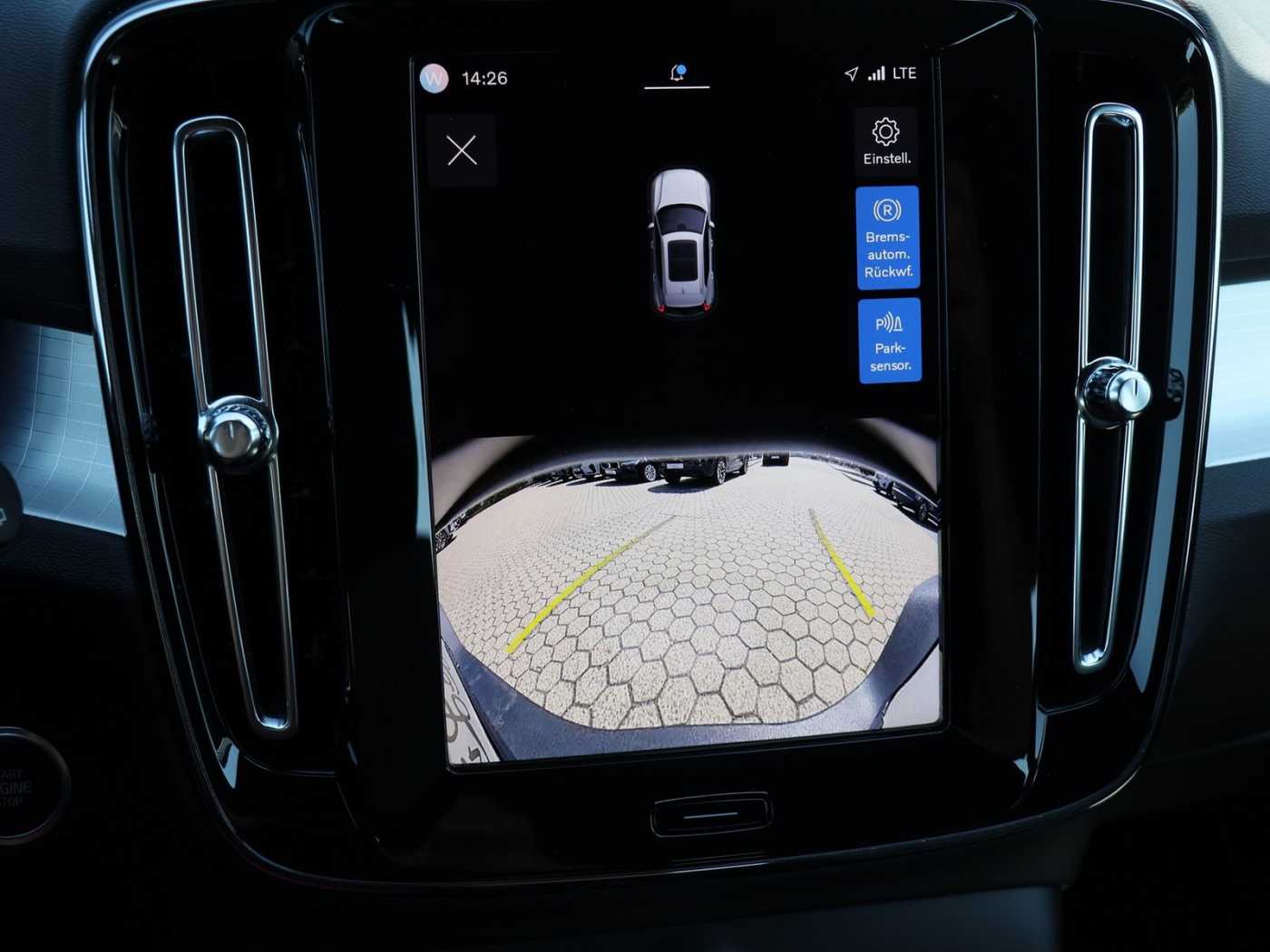 Volvo XC40 – Bild 12
