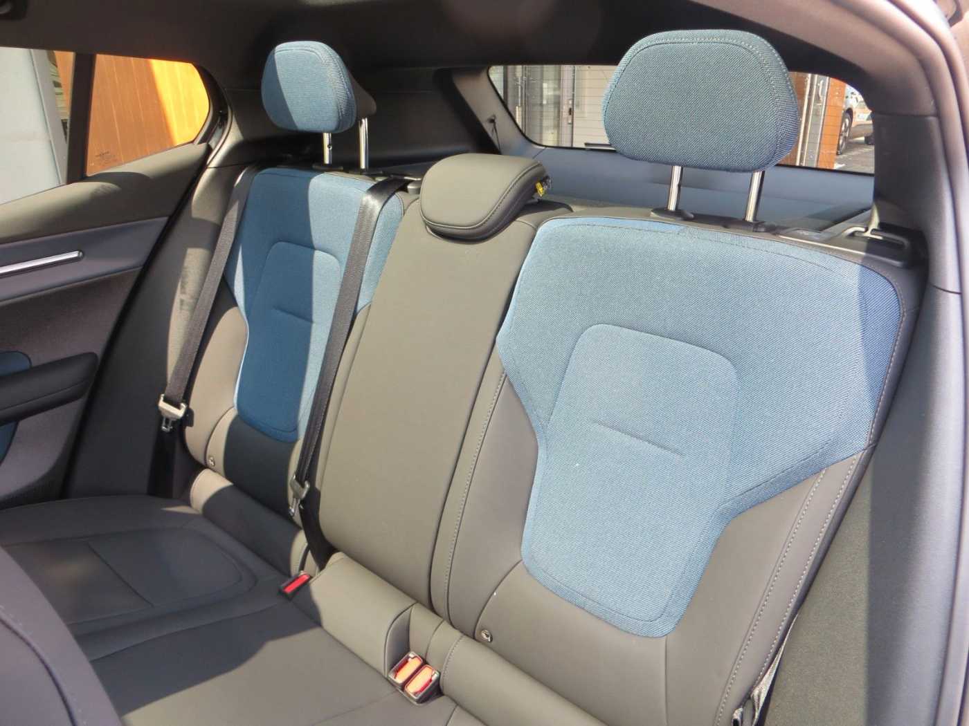 Volvo EX30 – Bild 10