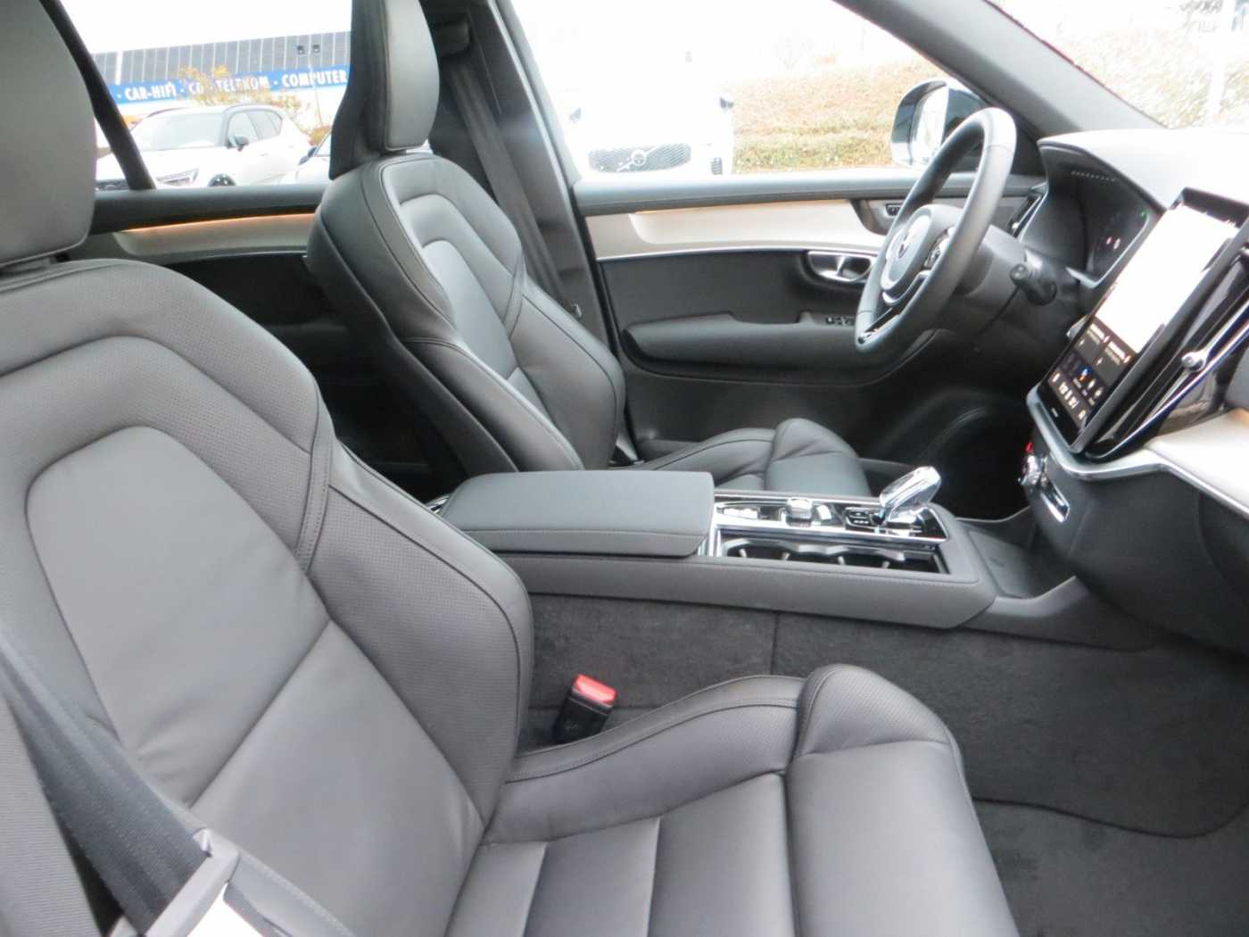 Volvo XC90 – Bild 12