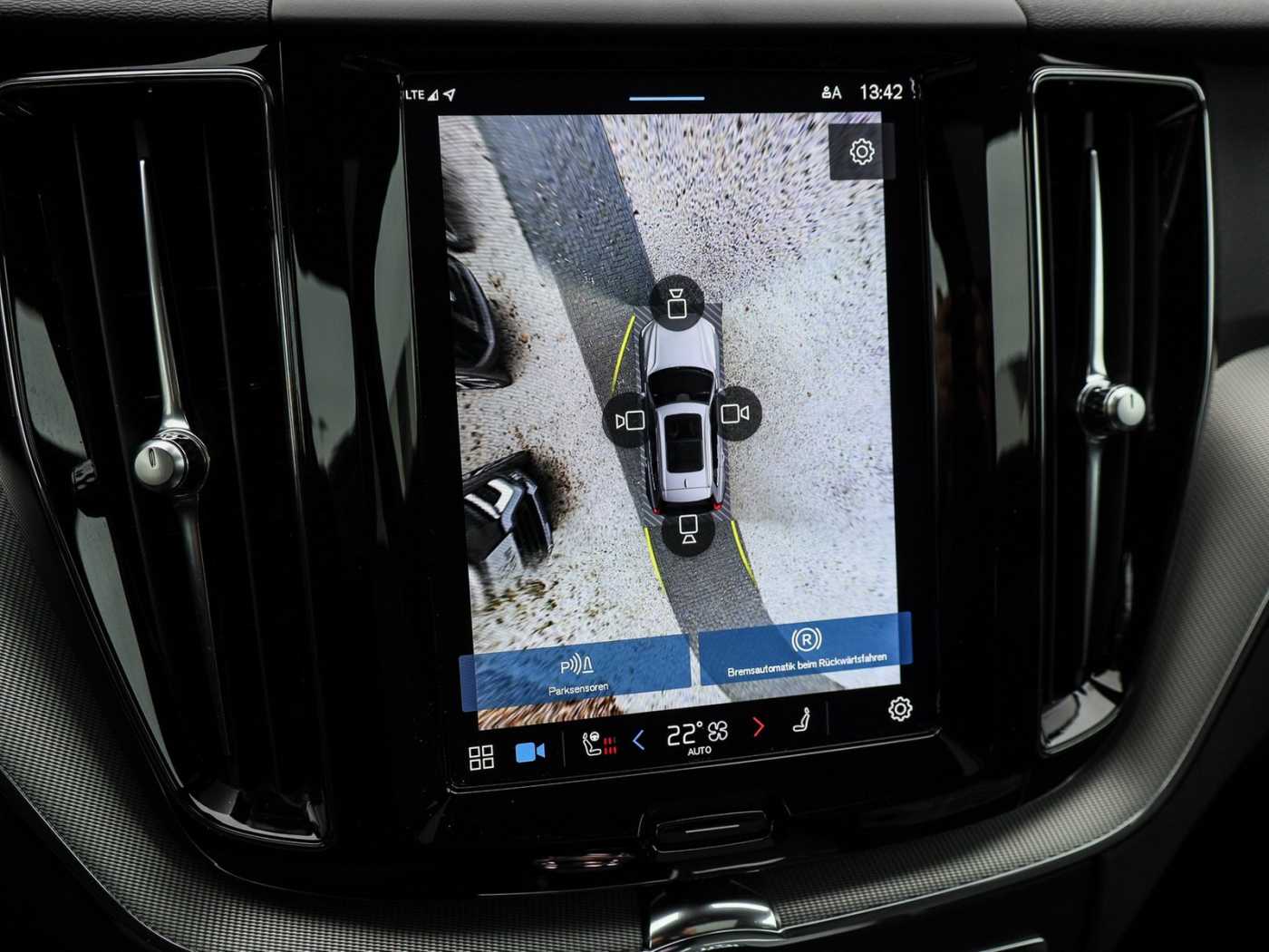 Volvo XC60 – Bild 12