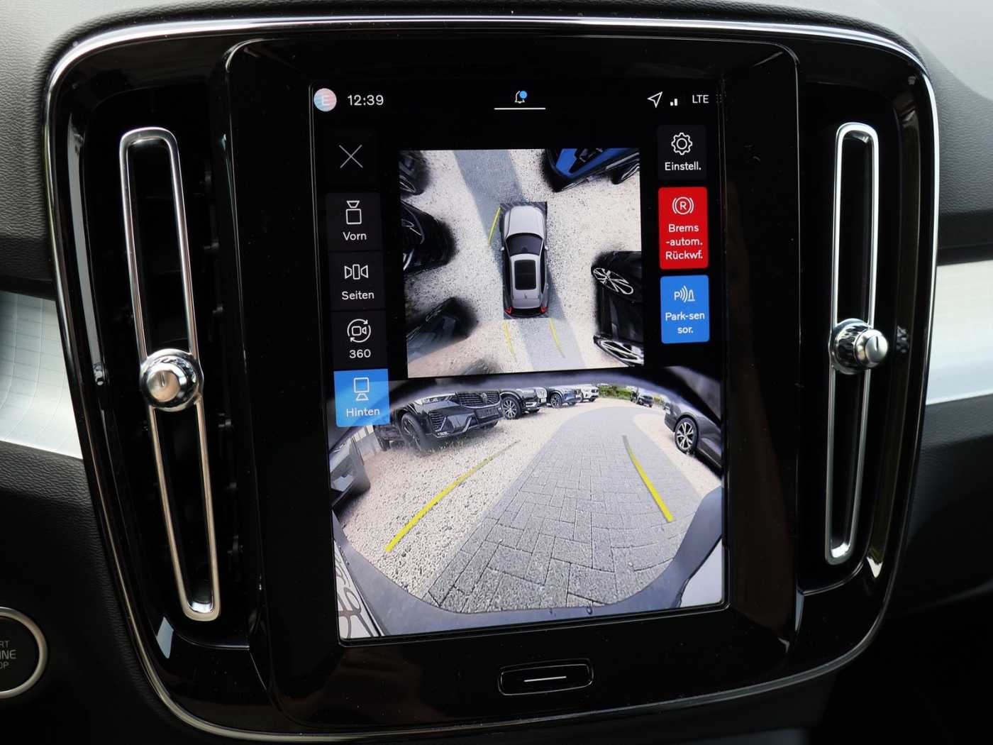 Volvo XC40 – Bild 12