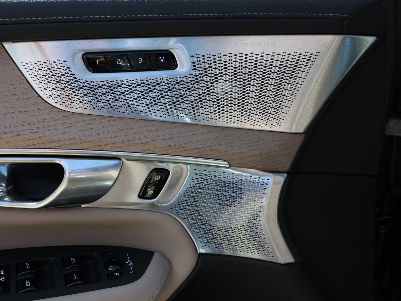 Volvo XC90 – Bild 14