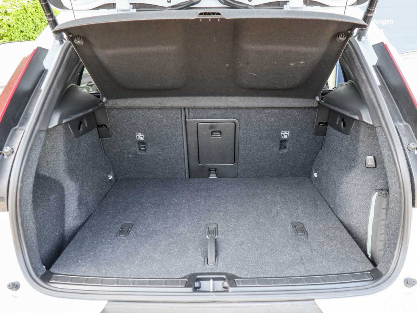 Volvo XC40 – Bild 11