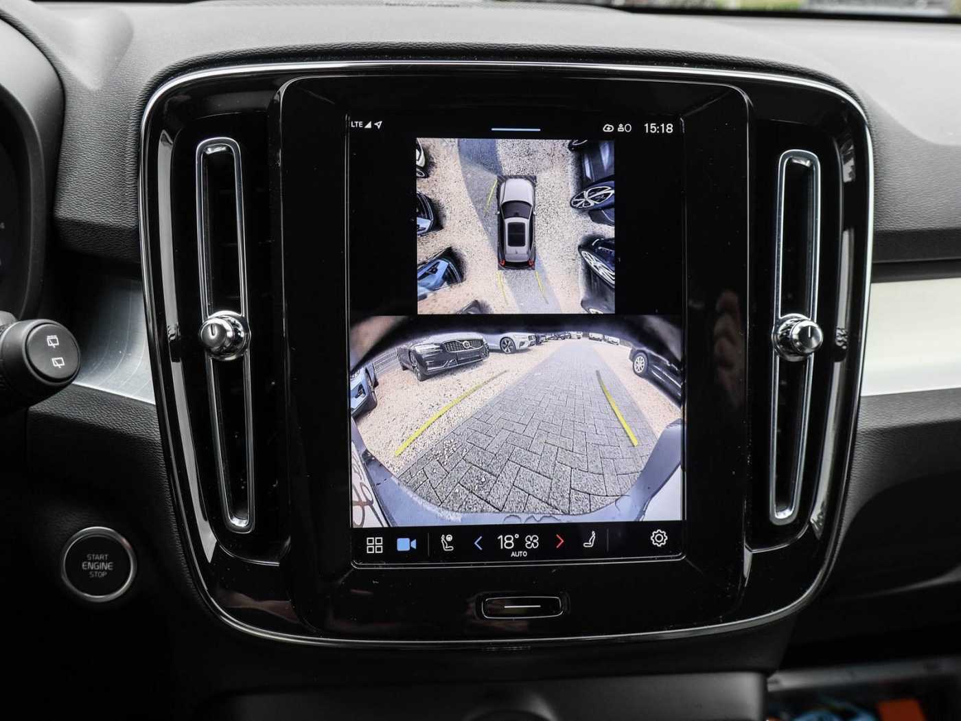 Volvo XC40 – Bild 12