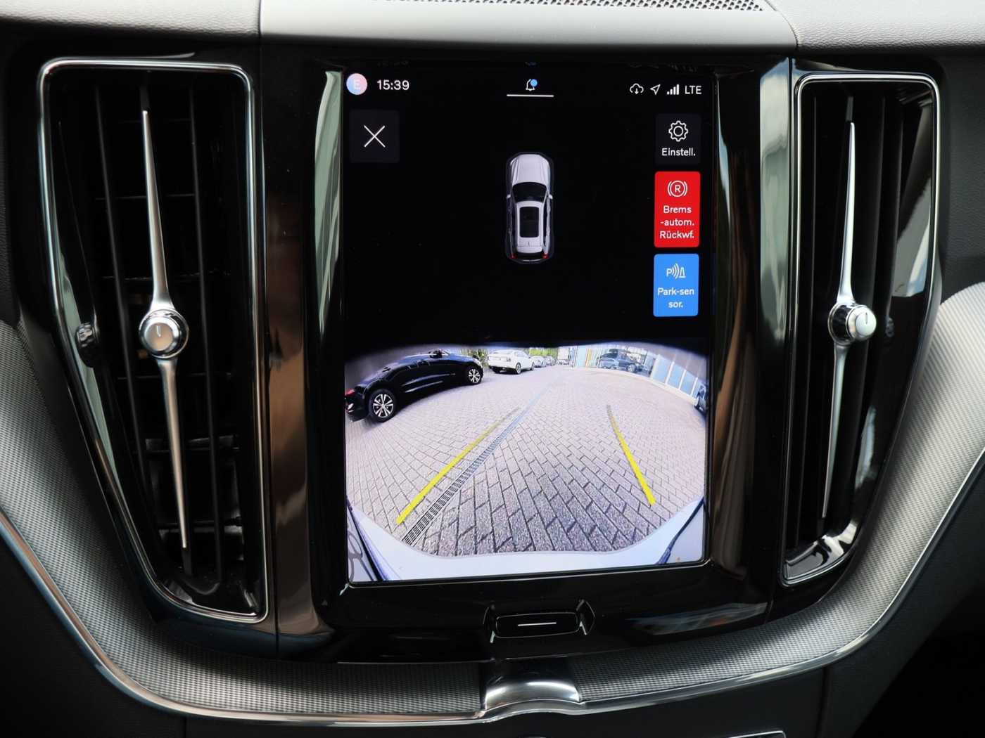 Volvo XC60 – Bild 11