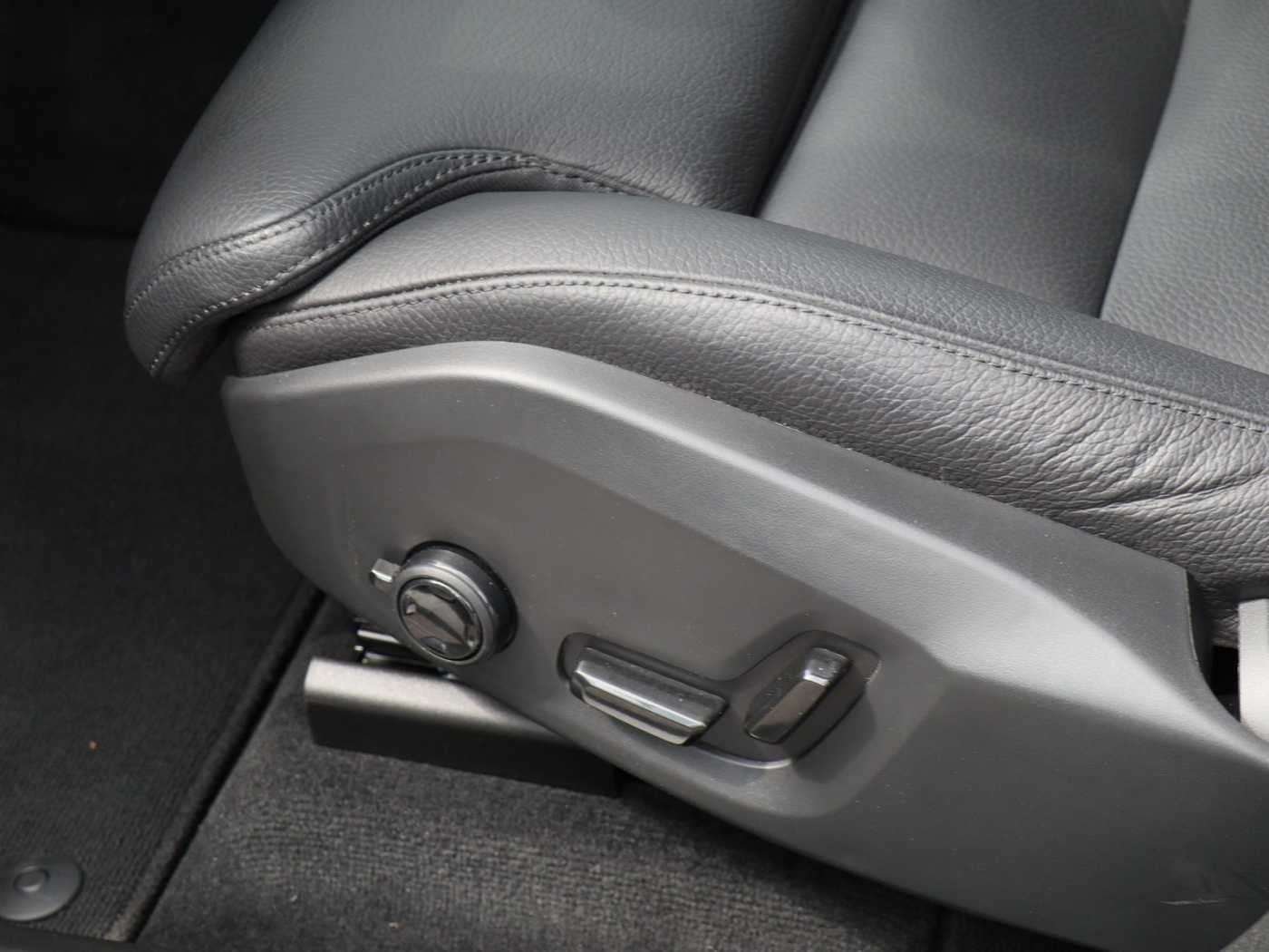 Volvo XC60 – Bild 12