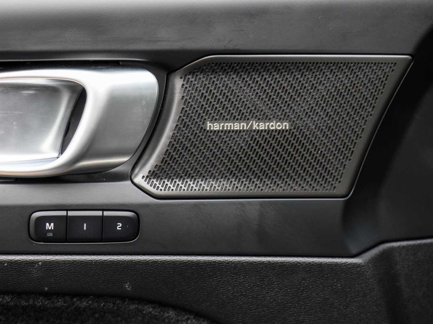 Volvo XC40 – Bild 14
