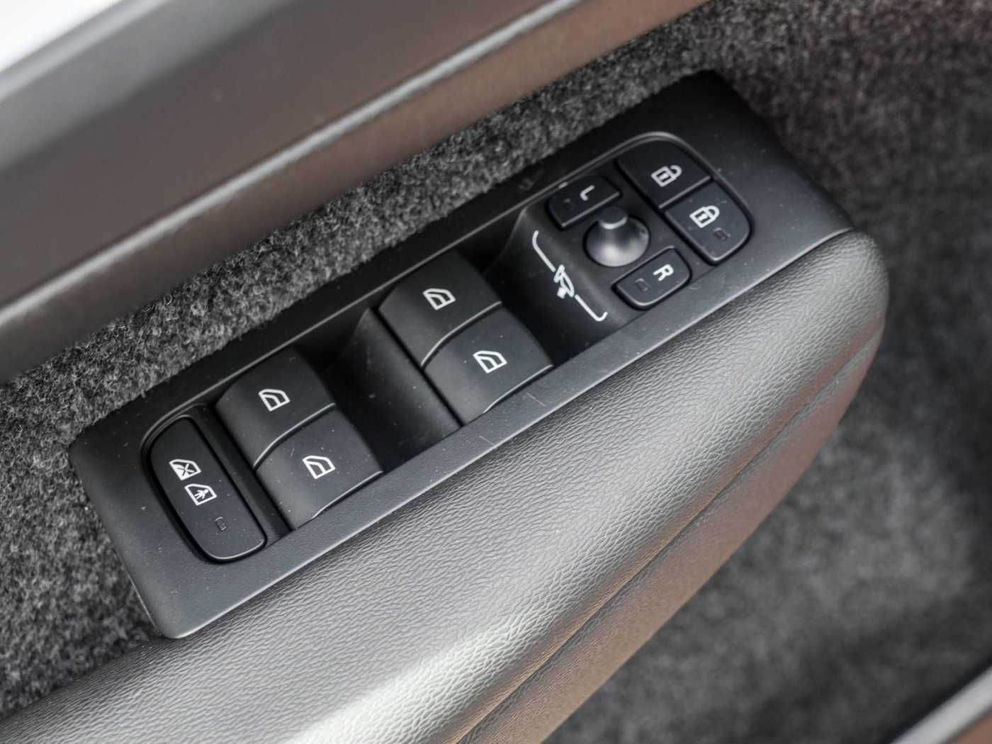 Volvo XC40 – Bild 14