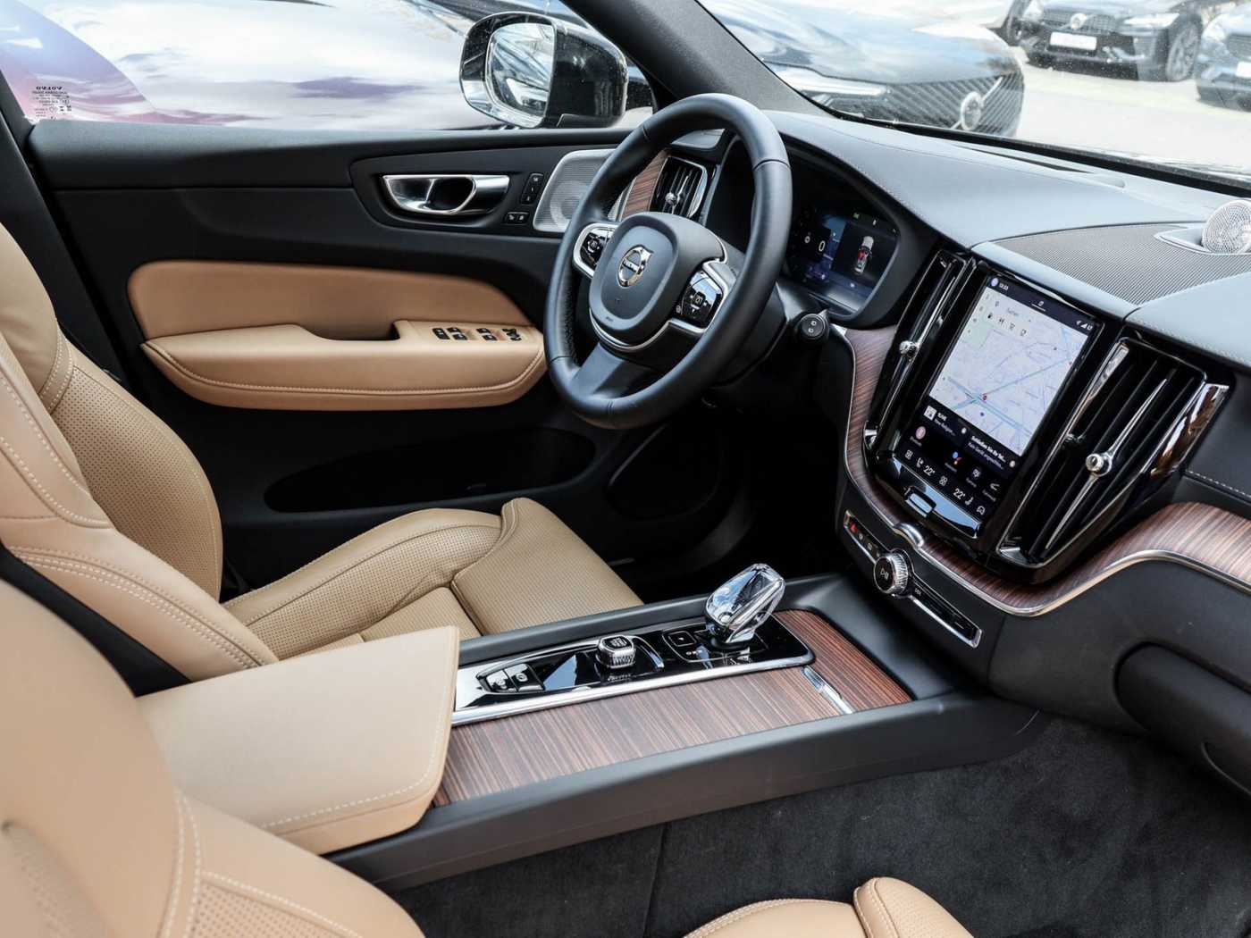 Volvo XC60 – Bild 3
