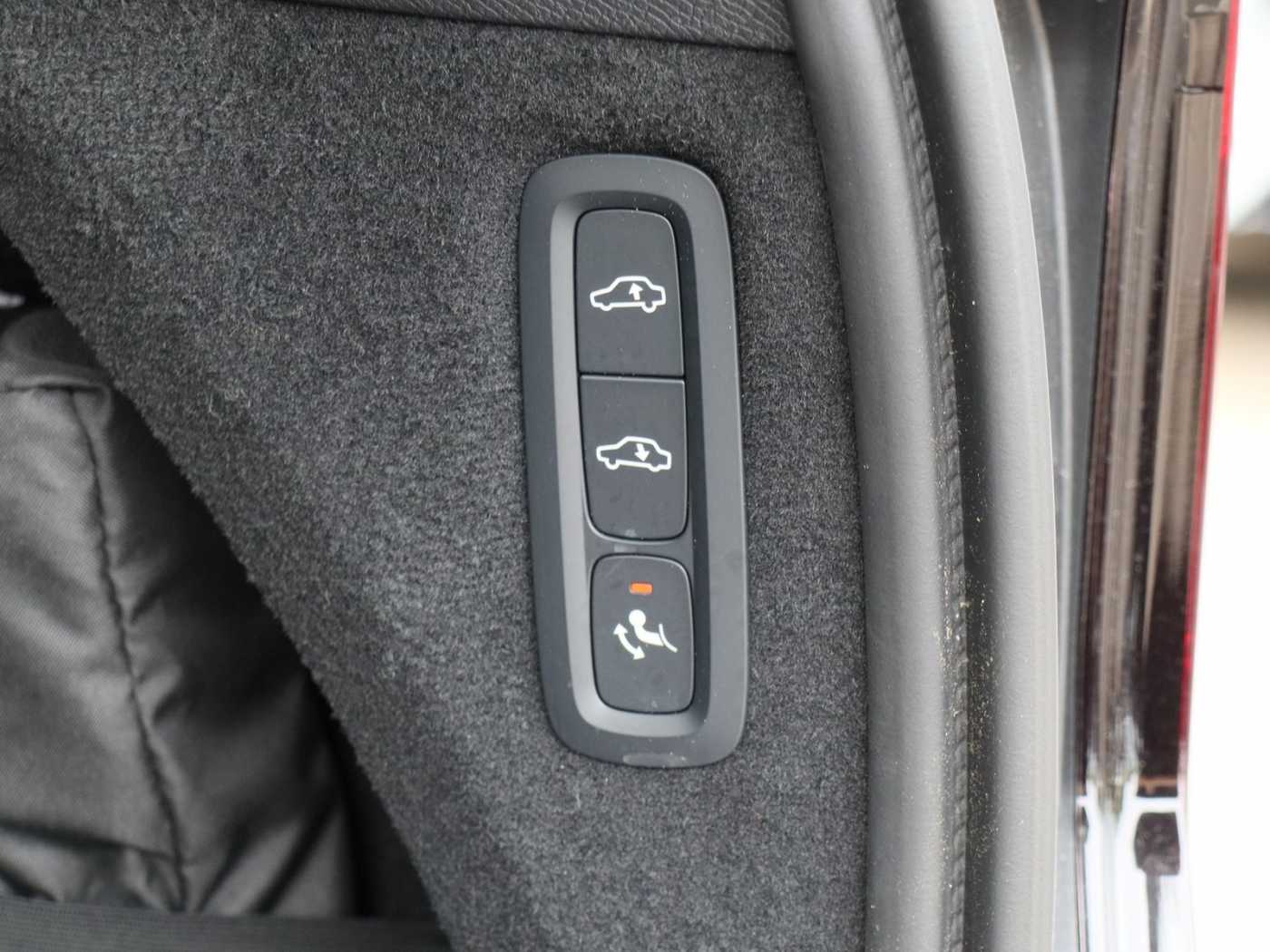 Volvo XC90 – Bild 16