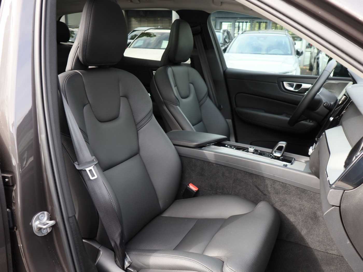 Volvo XC60 – Bild 6