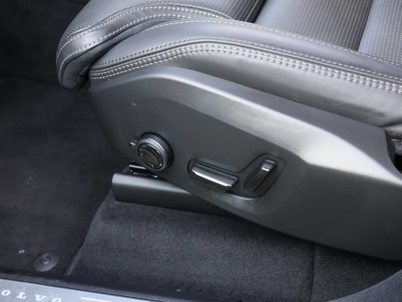 Volvo XC90 – Bild 13