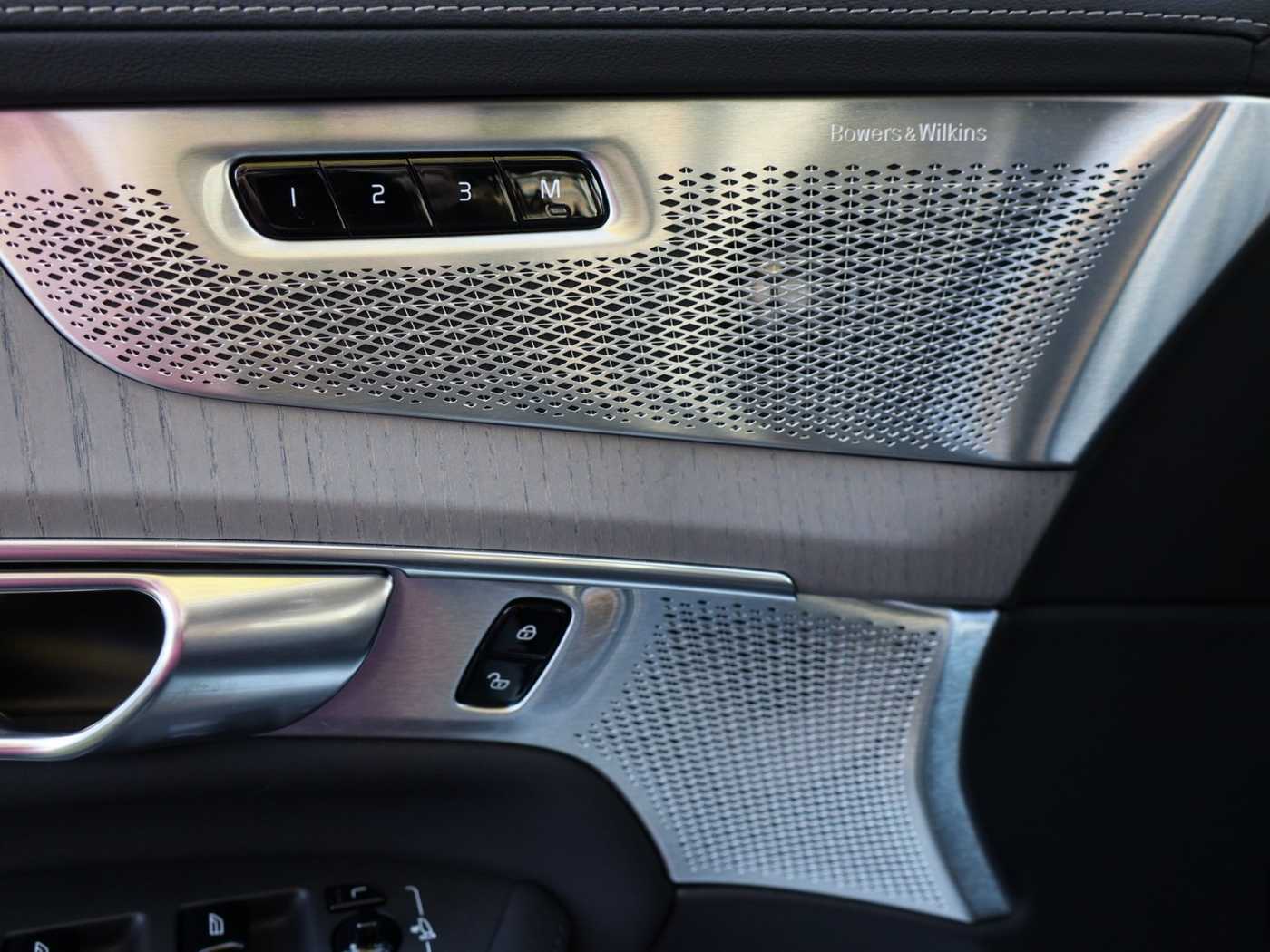 Volvo XC90 – Bild 14