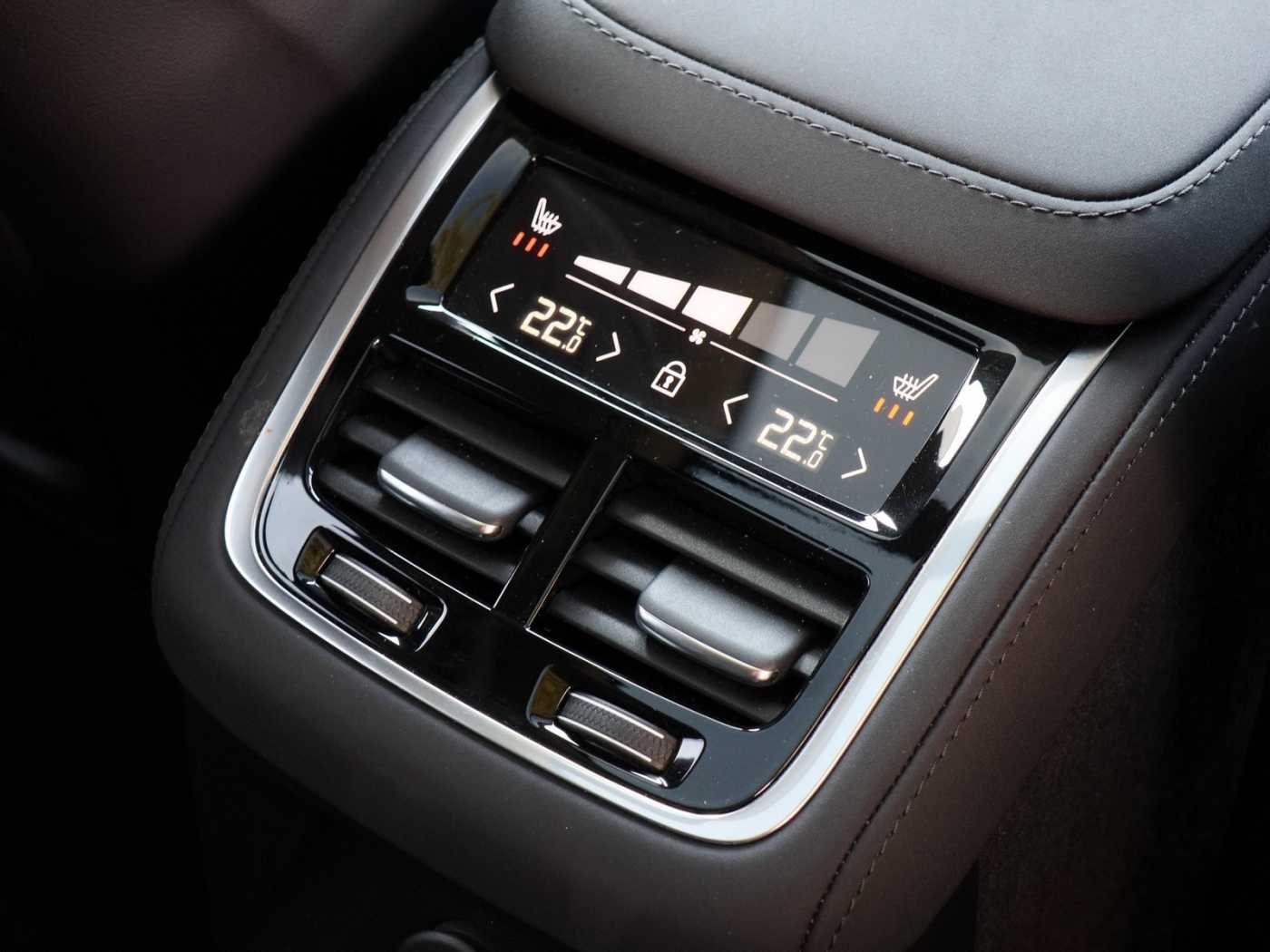 Volvo XC90 – Bild 15