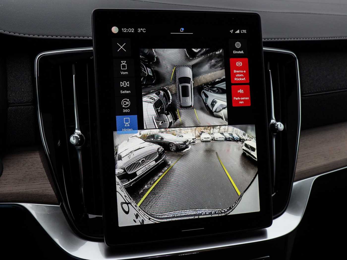Volvo XC90 – Bild 12