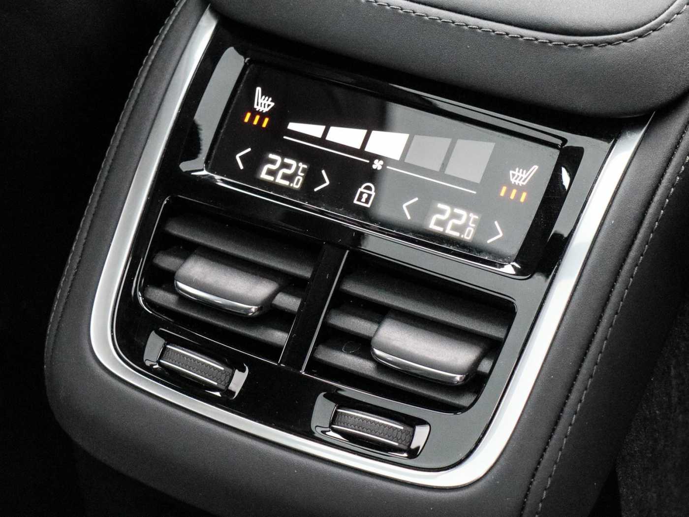 Volvo XC90 – Bild 15