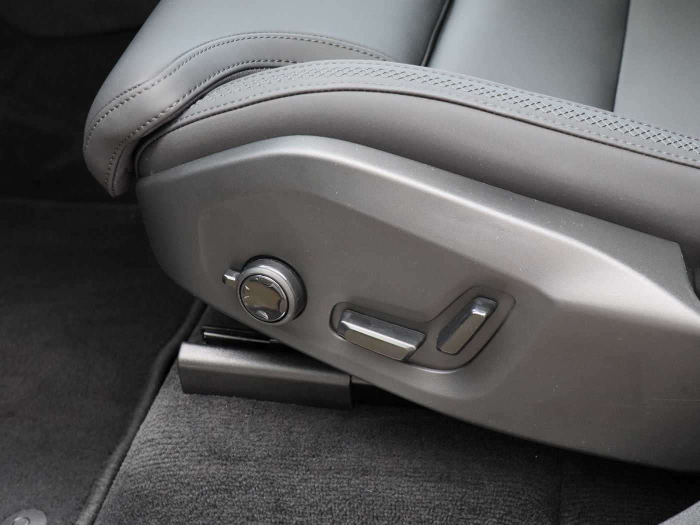 Volvo XC90 – Bild 13