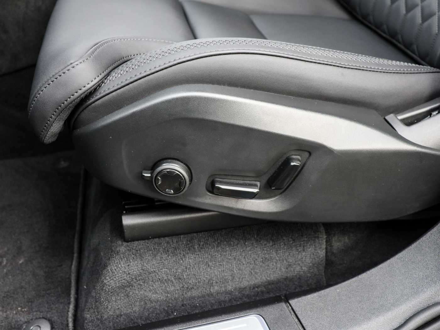 Volvo XC90 – Bild 14