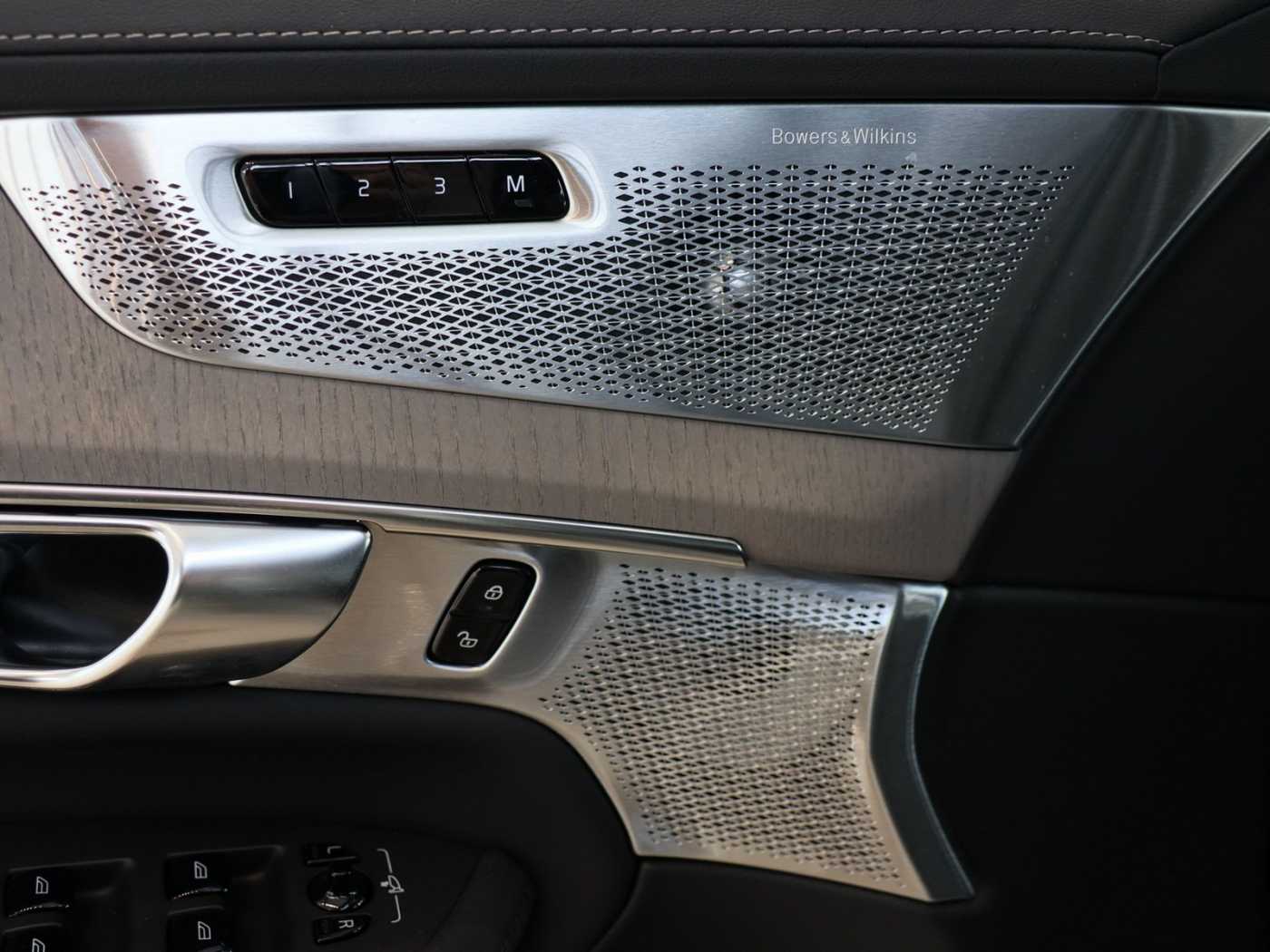 Volvo XC90 – Bild 15