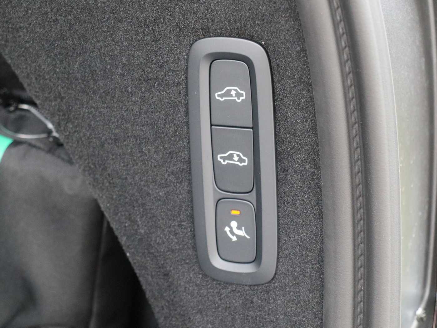 Volvo XC90 – Bild 16