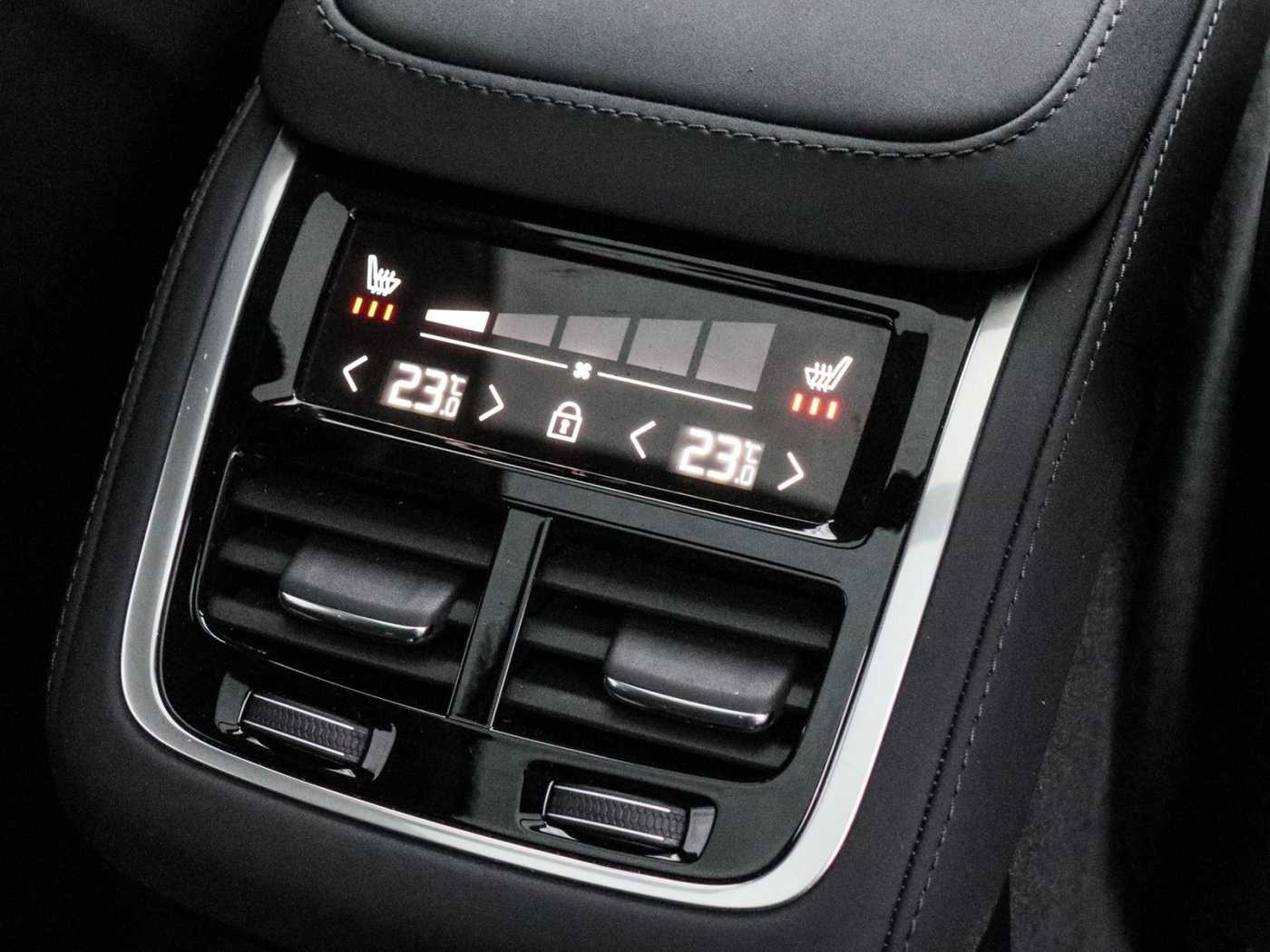 Volvo XC90 – Bild 15