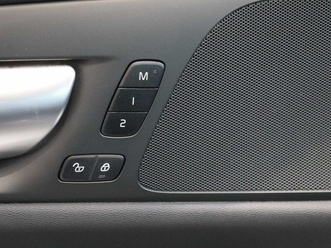 Volvo V60 Cross Country – Bild 12