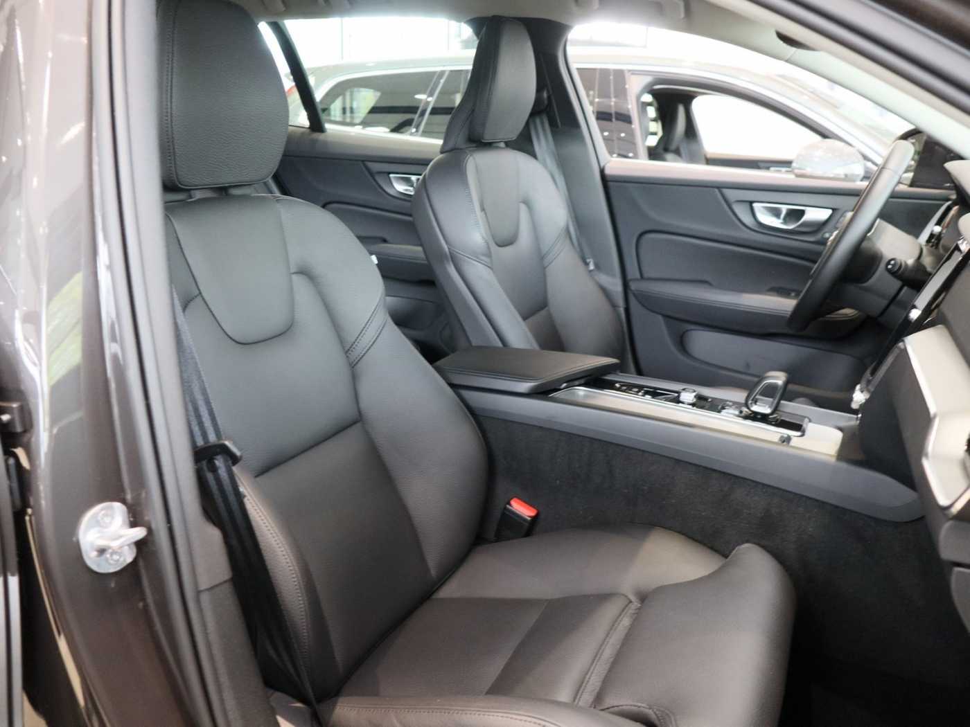 Volvo V60 Cross Country – Bild 6