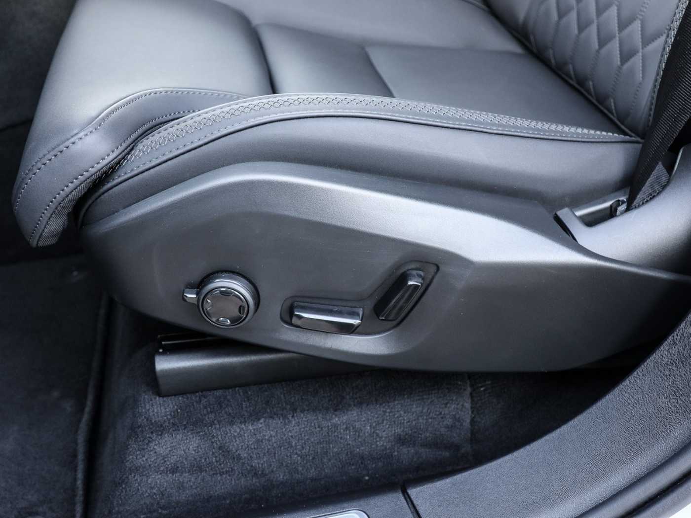 Volvo XC90 – Bild 13