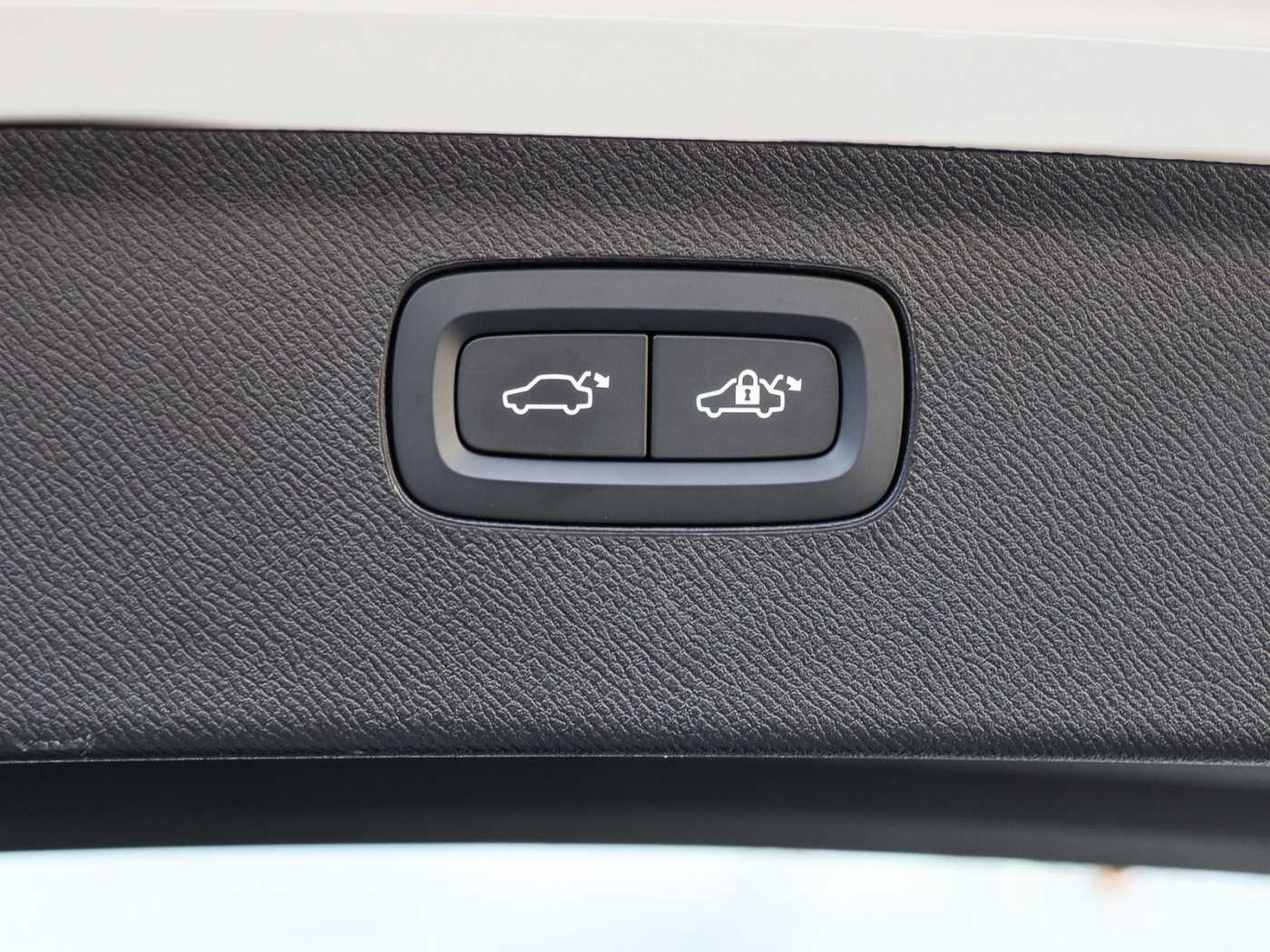 Volvo XC90 – Bild 16