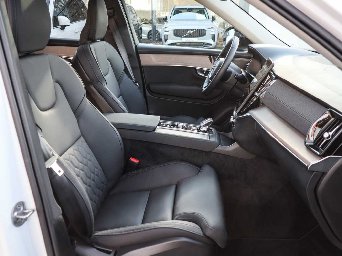 Volvo XC90 – Bild 6