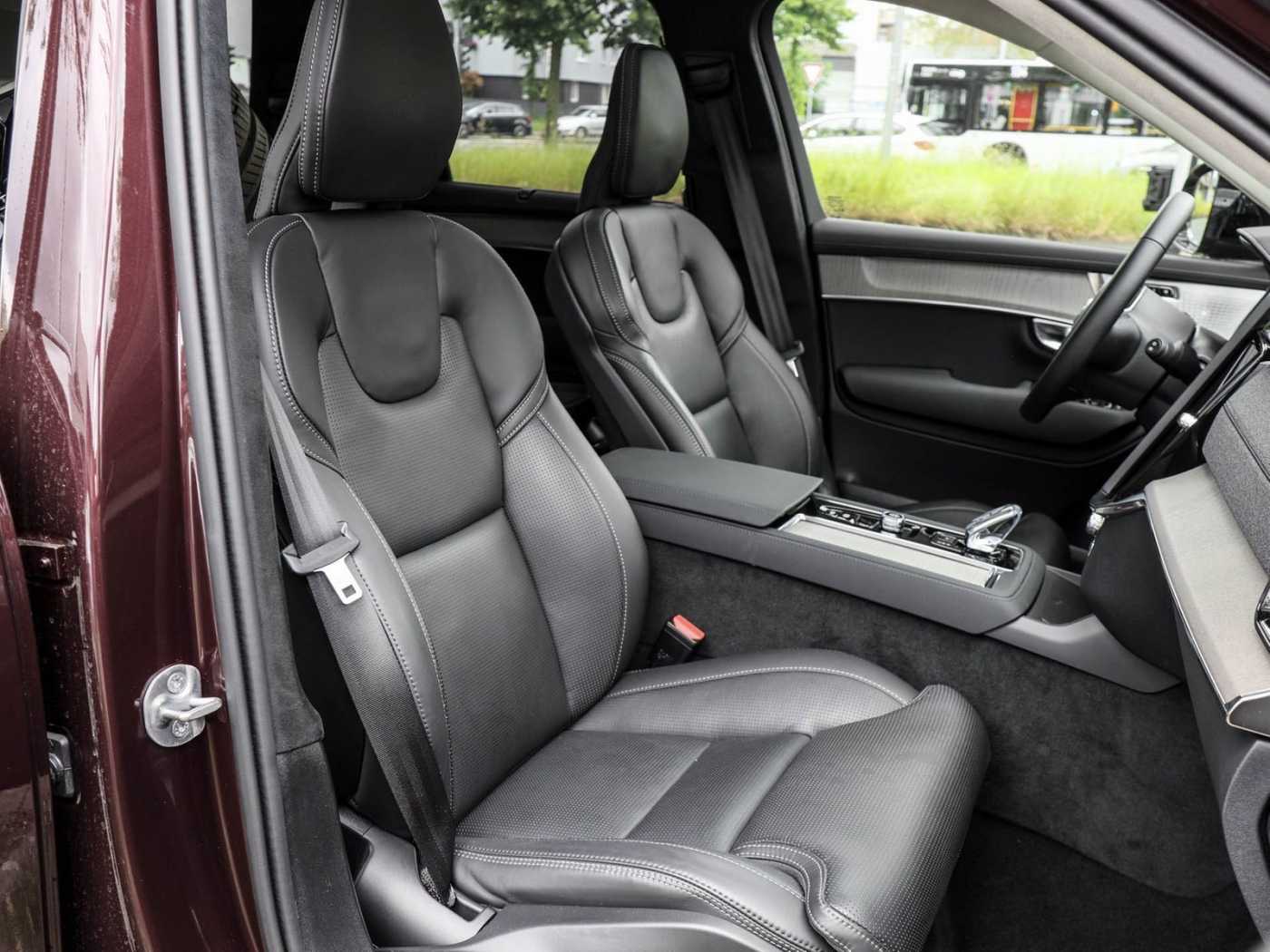 Volvo XC90 – Bild 6