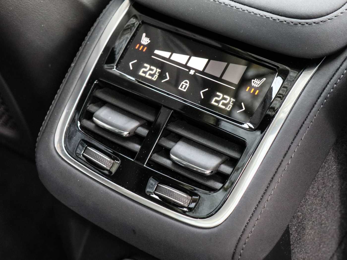 Volvo XC90 – Bild 15