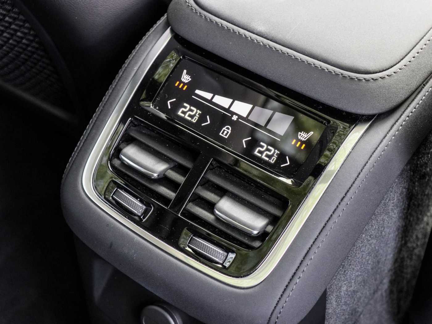 Volvo XC90 – Bild 15