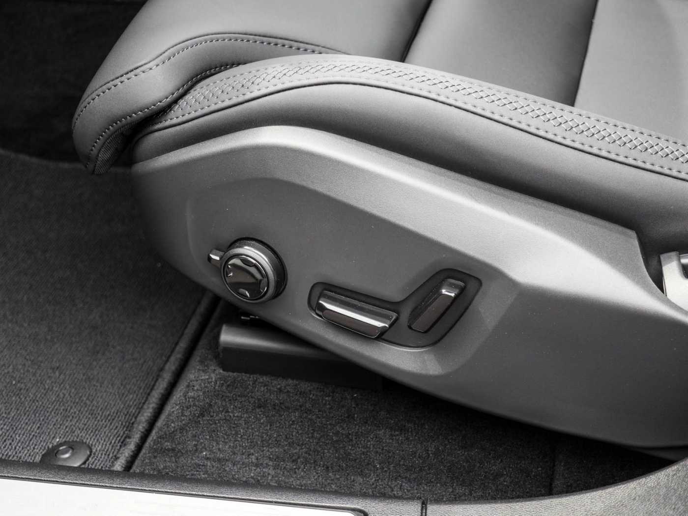 Volvo XC60 – Bild 13