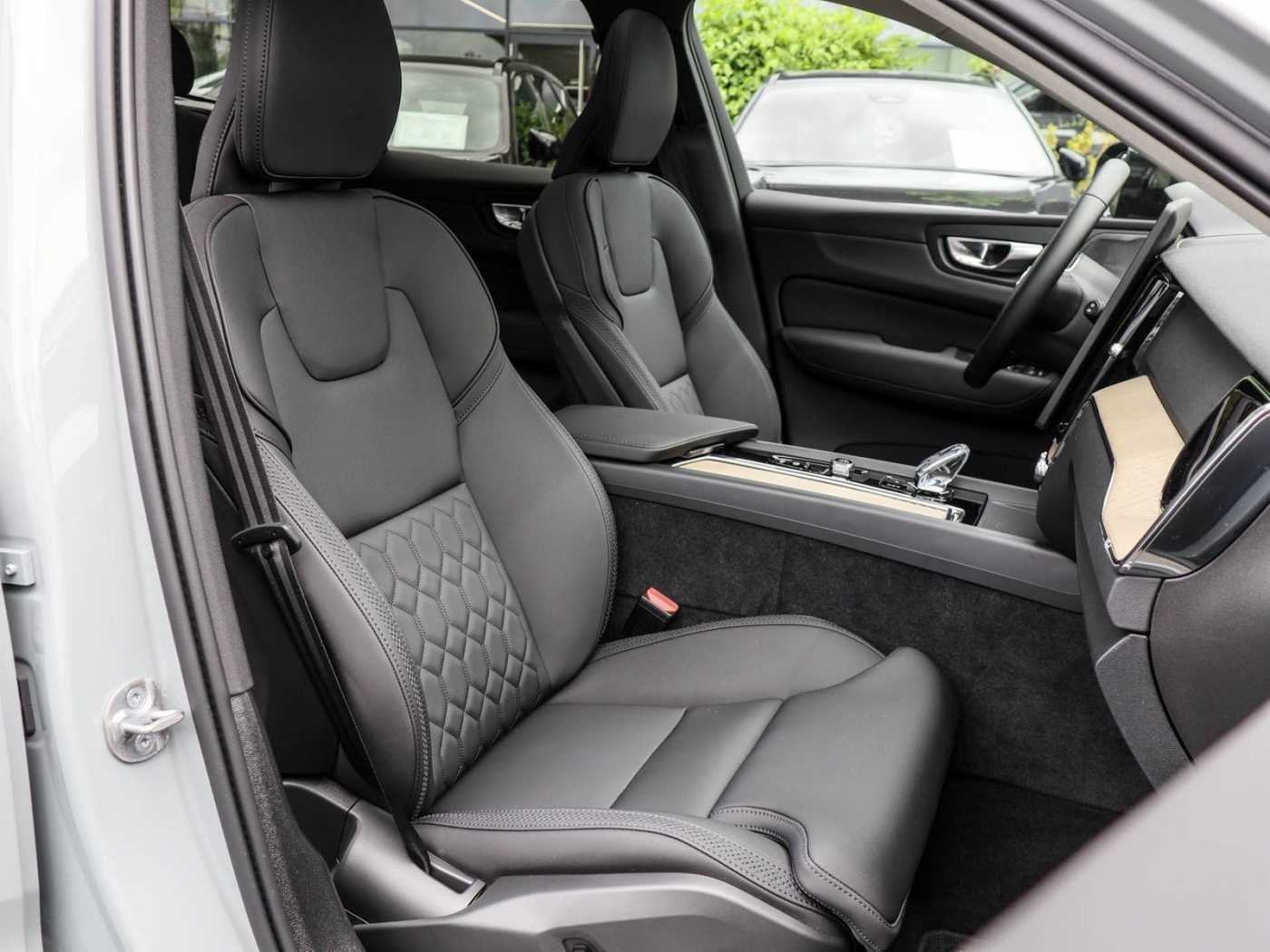 Volvo XC60 – Bild 6