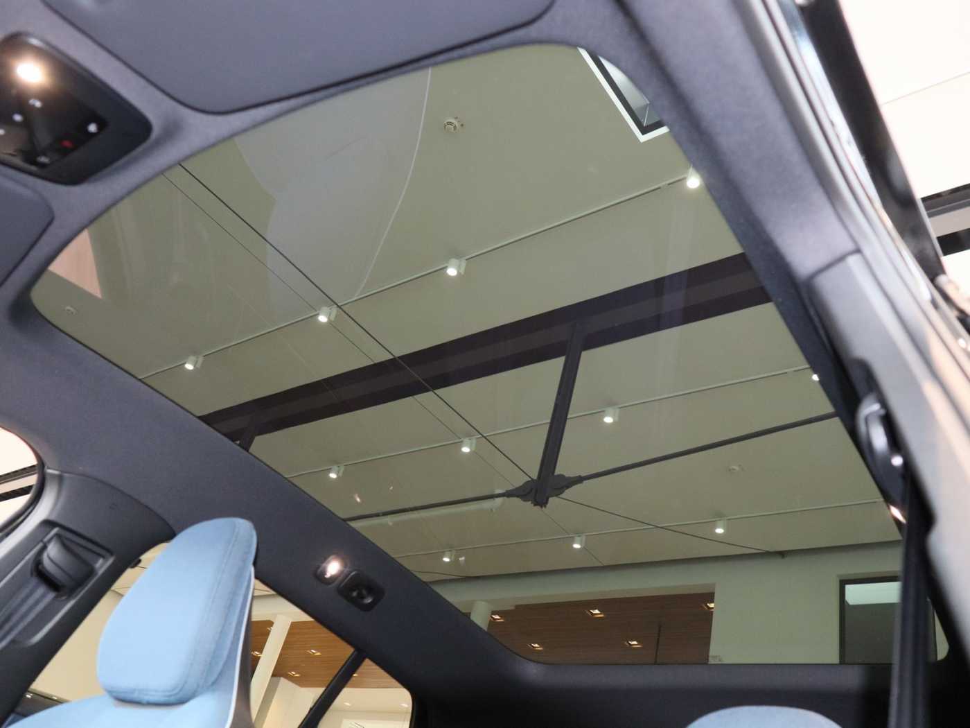 Volvo EX30 – Bild 11