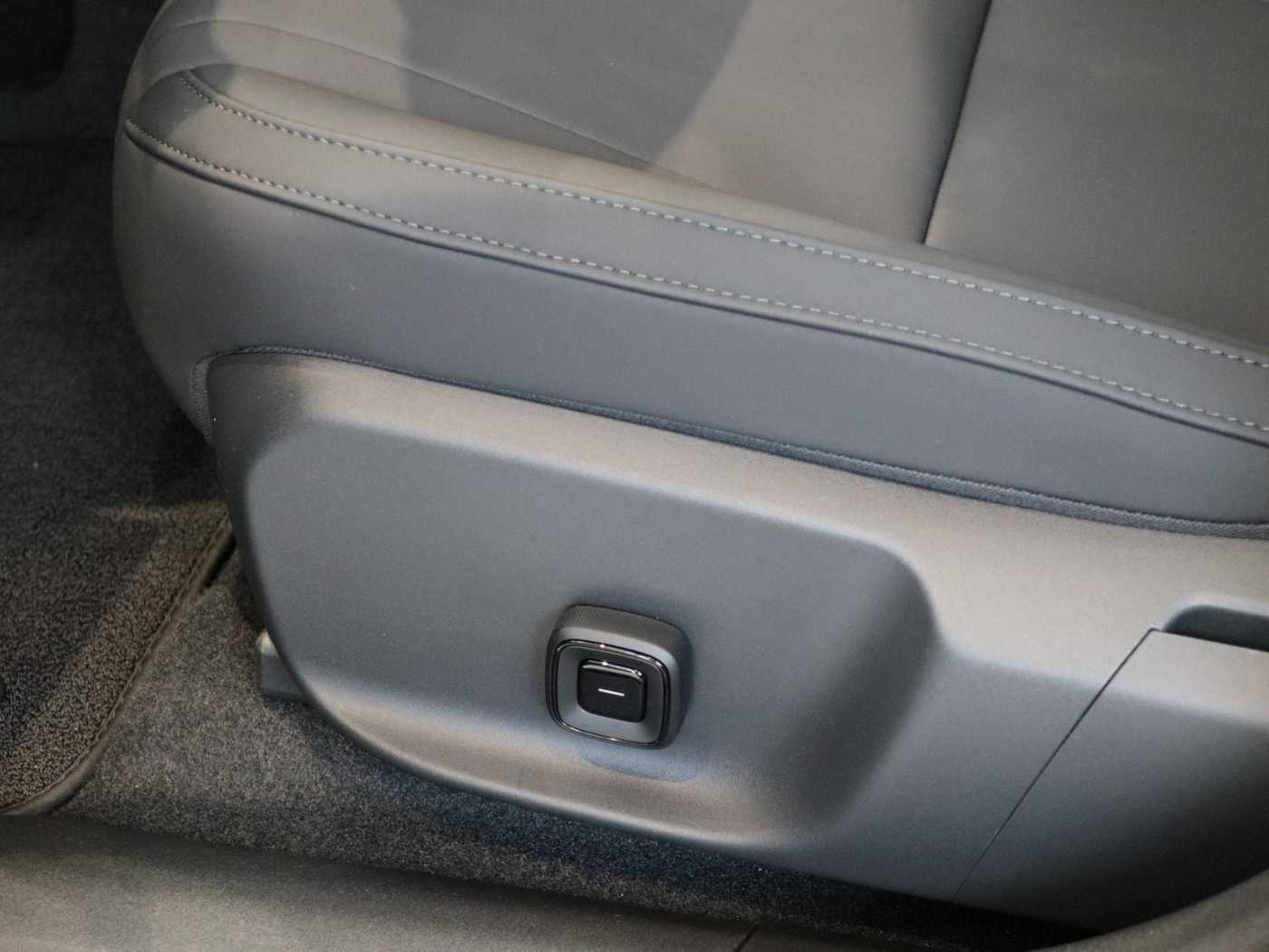 Volvo EX30 – Bild 13